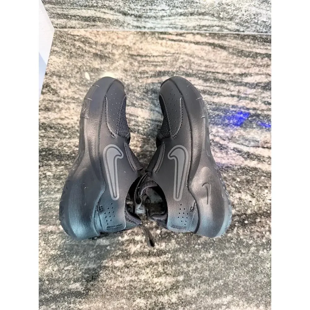 Nike Flex Runner 3 Triple Black Kids 9C Like New